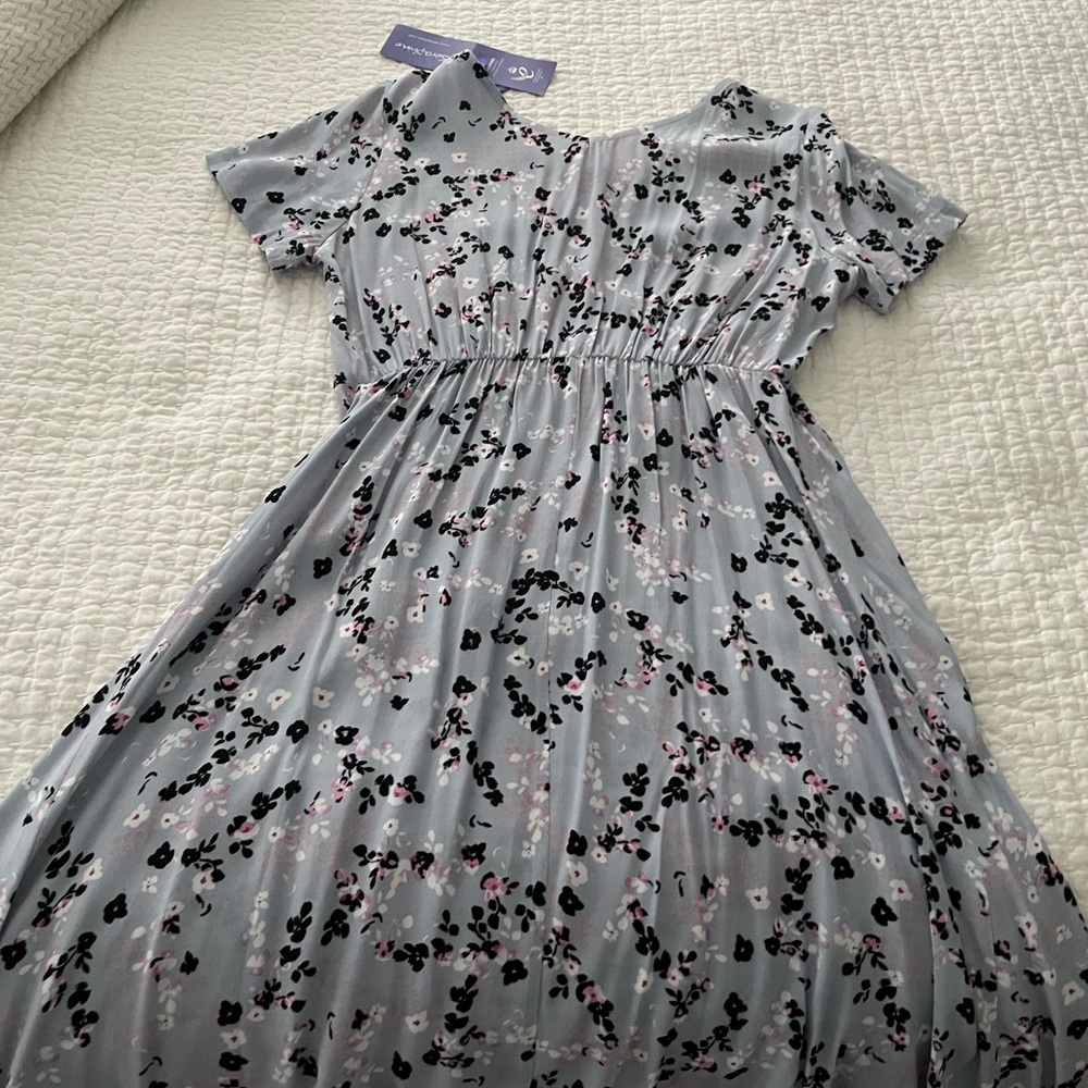 Seraphine light blue summer maternity dress